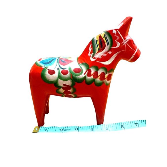 Authentic & Traditional Swedish Wooden Dala Horse - Picture 1 of 6